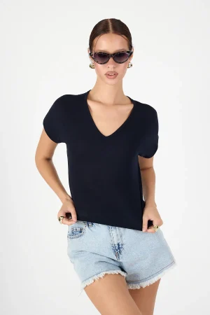 BODY-14 Kadın V Yaka Body Modal Şık Rahat Model