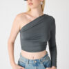 tek omuz crop bluz pilili model
